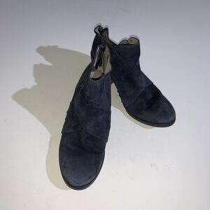 Eileen Fisher Boots Womens Size 8.5 Blue Suede Ankle Booties Back Zip Block Heel
